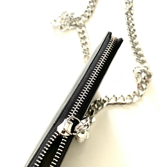 New! Chunky Chain Snake Purse - Picture 12 of 16